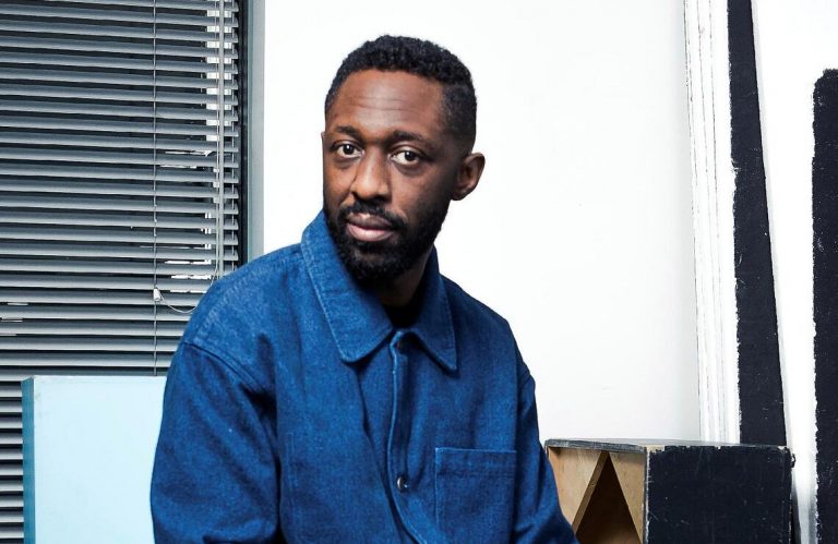 Thomas Ngijol reçoit le Prix Claude Chabrol au festival Reims Polar