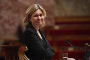 Yaël Braun-Pivet à l’Assemblée nationale lors des questions au gouvernement