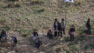 L'UE sanctionne des colons israéliens violents et des dirigeants du Hamas : une décision historique arrachée à l'impasse