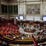 Rétention prolongée des étrangers et antiterrorisme : l'Assemblée nationale tranche après des débats houleux