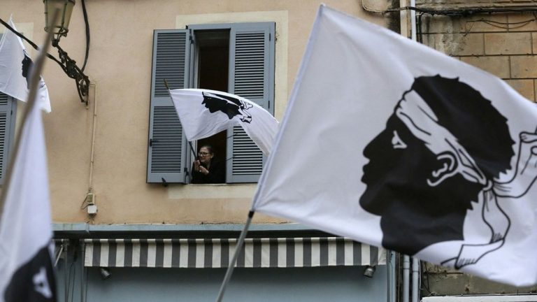 Réforme constitutionnelle : la Corse sur la voie d'une autonomie historique, mais semée d'embûches