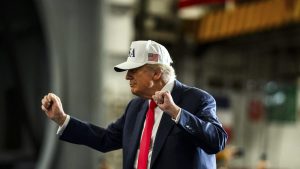 Trump se compare à Elvis Presley et veut prendre la scène pour les 250 ans de l'indépendance américaine
