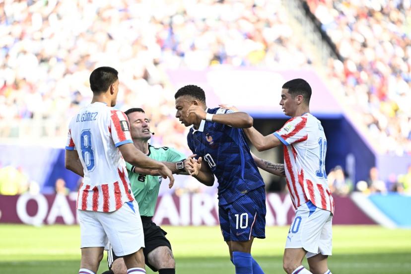 Racisme au Sénat paraguayen : quand une élue insulte Mbappé et que son propre gouvernement doit s'excuser